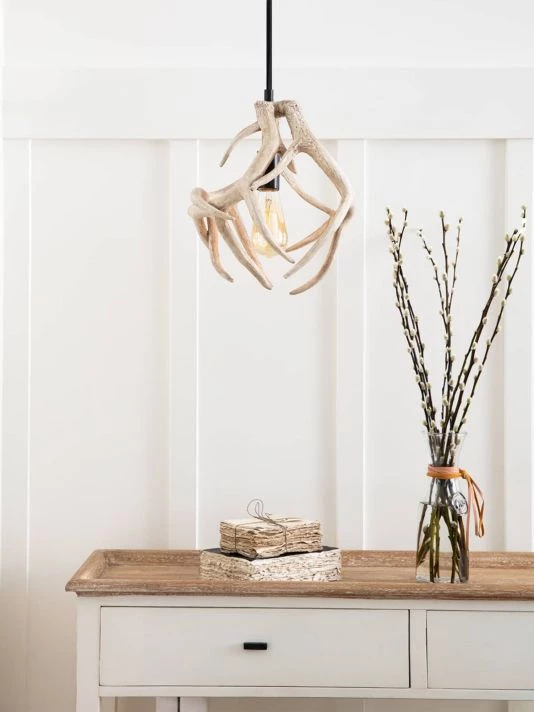 Regina Andrew New South Waylon Antler Pendant 8 Regina Andrew New South Waylon Antler Pendant - Image 6